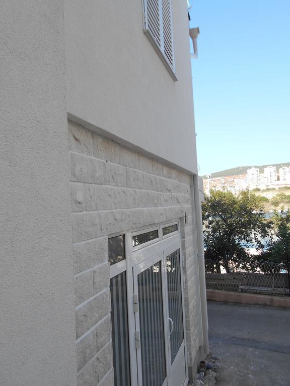 Apartments Ema Šibenik Exterior foto